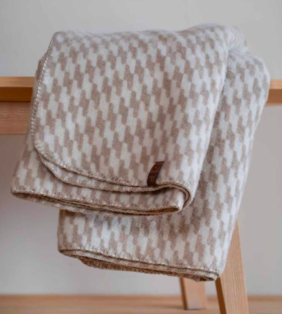 Merano Wool-Blend Throw - Pattern