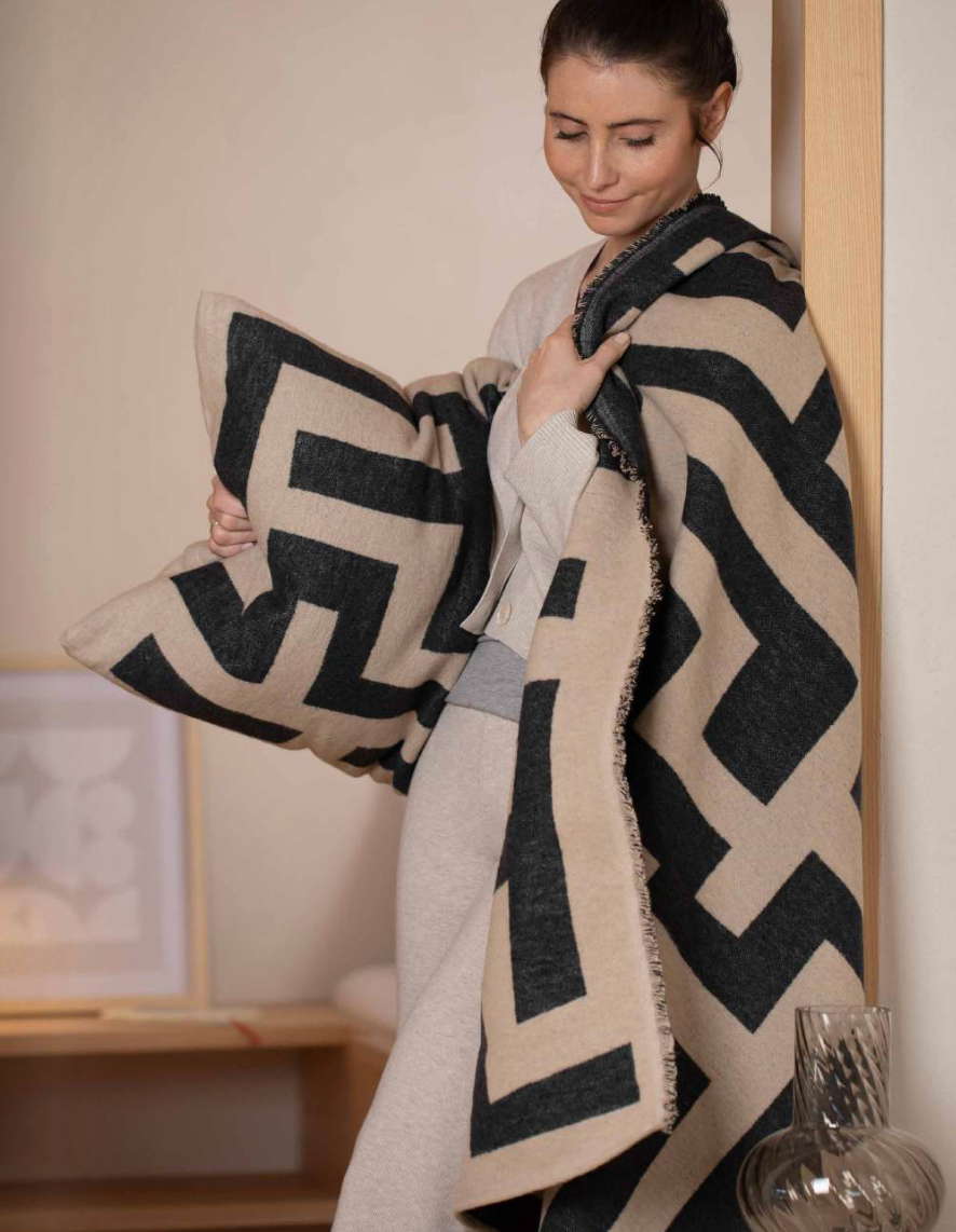 Luca Cotton Throw Collection - Maze